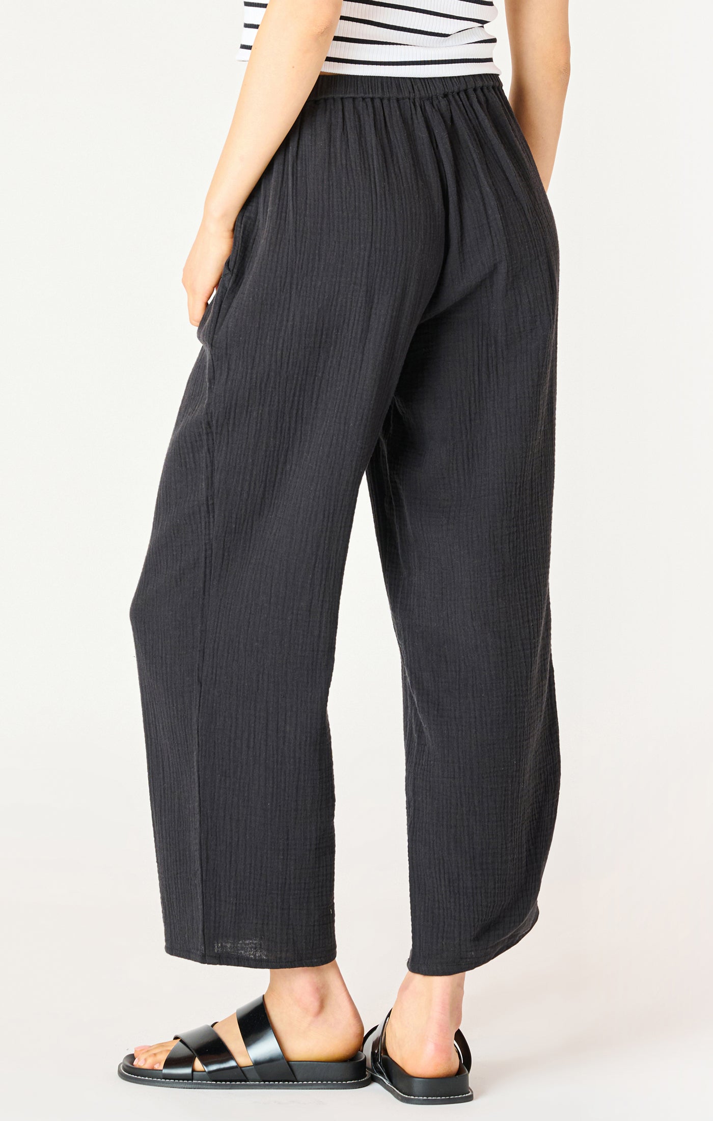 Dex Pull On Textured Pant